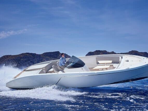 Frauscher 1017 GT Air - Haller Experiences