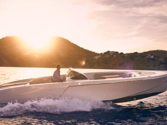 Frauscher 1017 GT Air - Haller Experiences