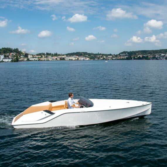 Frauscher 740 Mirage - Haller Experiences