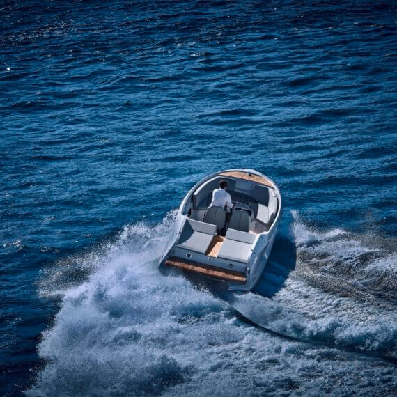 Frauscher 858 Fantom Air - Haller Experiences