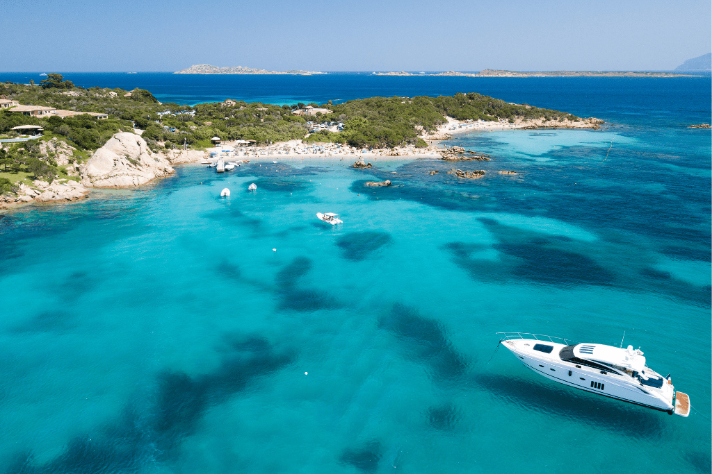 Eine Yacht chartern im Urlaub – worauf Du auf jeden Fall achten solltest - Haller Experiences