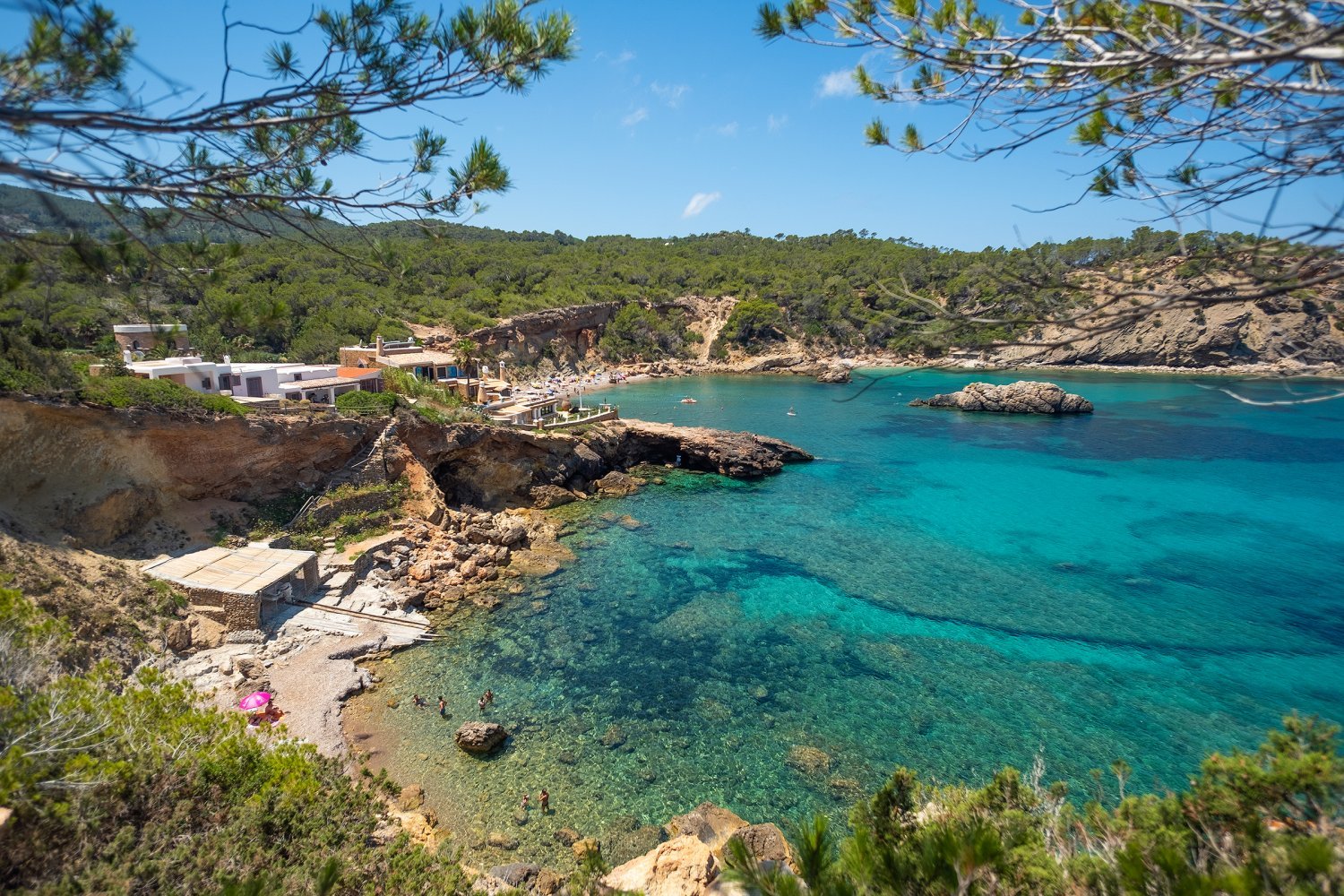Schnorcheln auf Ibiza: Die besten Plätze für eine unvergessliche Erfahrung - Haller Experiences