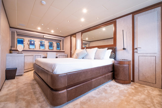 MANGUSTA 92 FIVE STARS – 2025