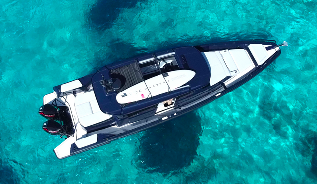 Axopar Brabus 37 | Bodyguard