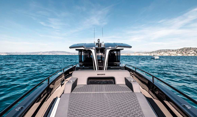 Axopar Brabus 37 | Bodyguard