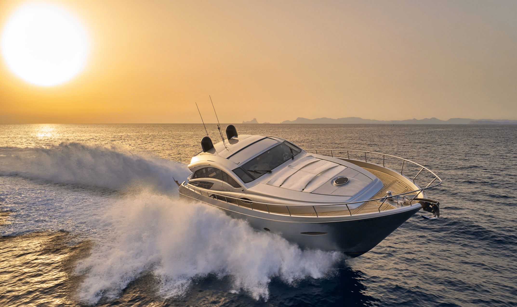 Pershing 72 ⎪ LEGENDARY - Haller Experiences